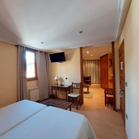 Guest house Picos De Europa 2*