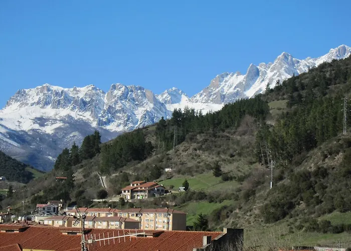 ゲストハウス Picos De Europa