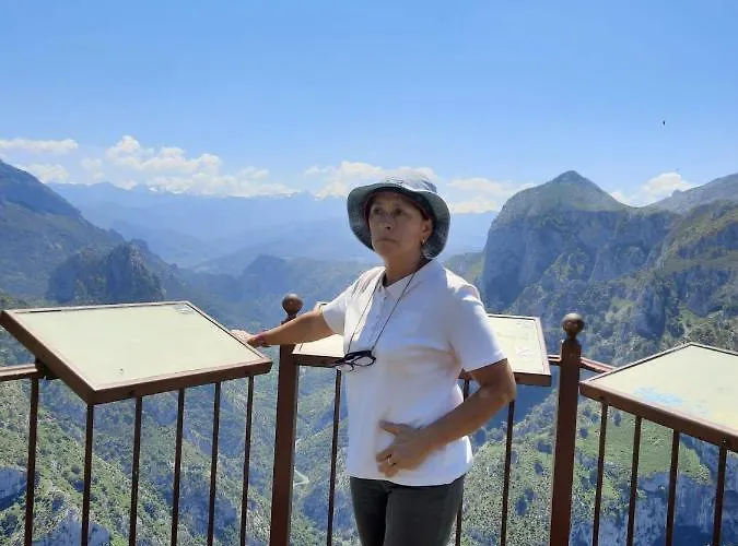 Picos De Europa 2* Потес